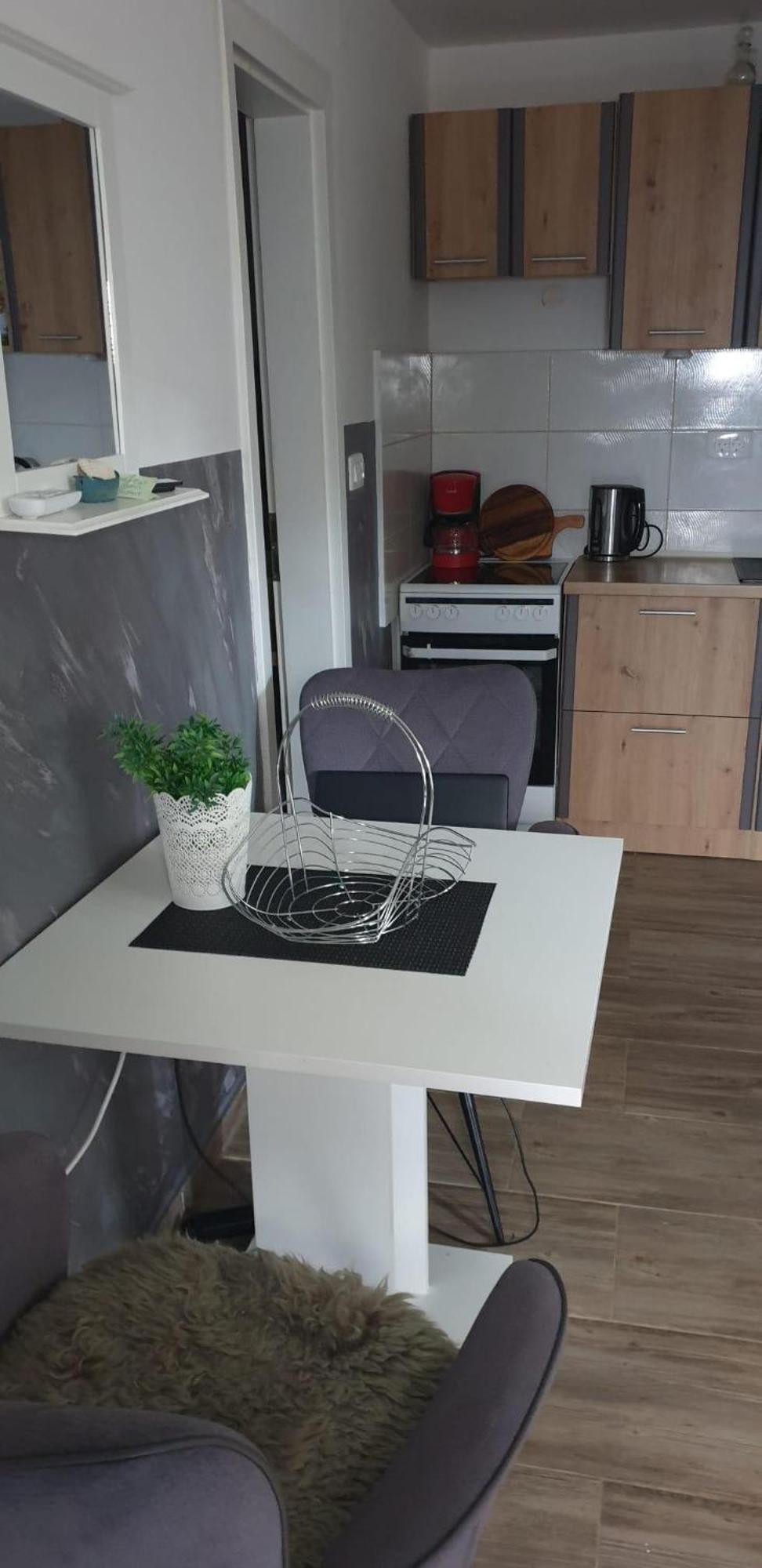 קריקווניצה Apartment Jessy מראה חיצוני תמונה